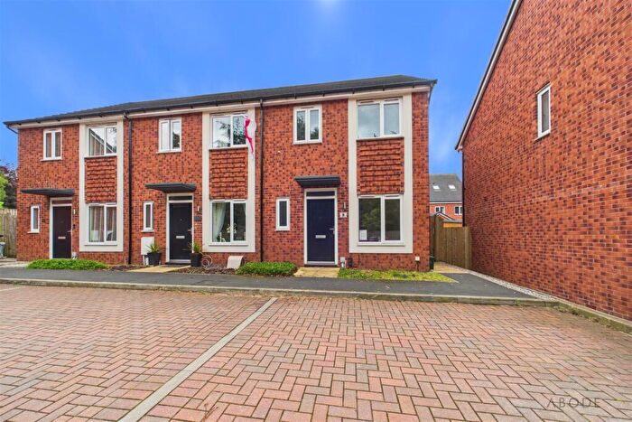 3 Bedroom Town House For Sale In Marshall Lane, Blythe Bridge, Stoke-On-Trent, ST11