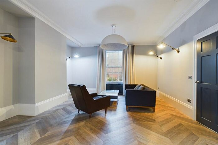 5 Bedroom Terraced House To Rent In Carlton Terrace, Jesmond Road West, Newcastle Upon Tyne, NE2