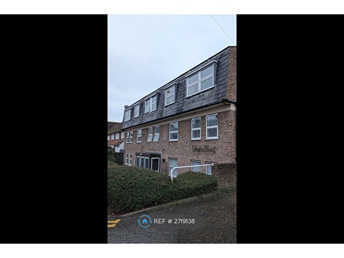 2 Bedroom Flat To Rent In Lower Anchor Street, Chelmsford, CM2