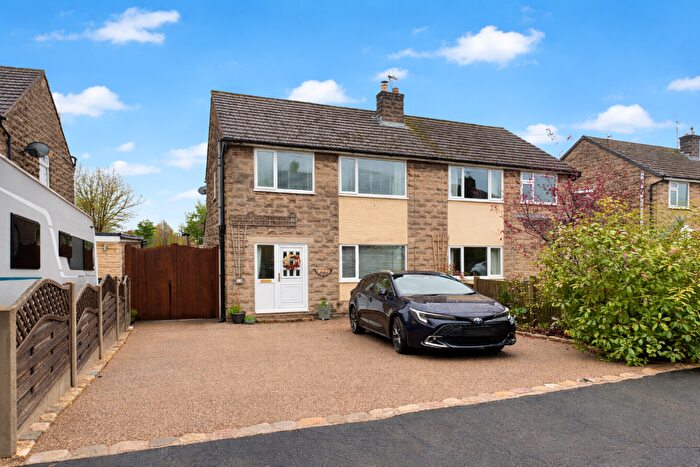 3 Bedroom Semi-Detached House For Sale In Gritstone Road, Matlock, Derbyshire, DE4