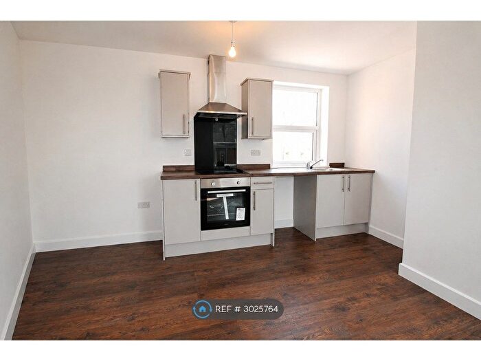 1 Bedroom Flat To Rent In Rifle St, Nottingham, NG7
