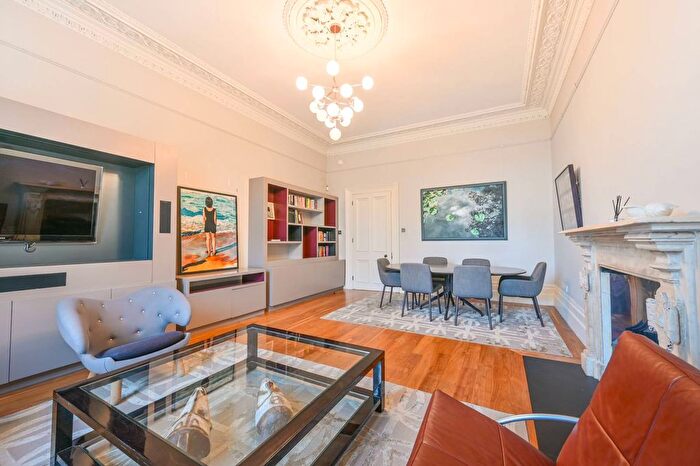 2 Bedroom Flat To Rent In Cleveland Square, Bayswater, London, W2
