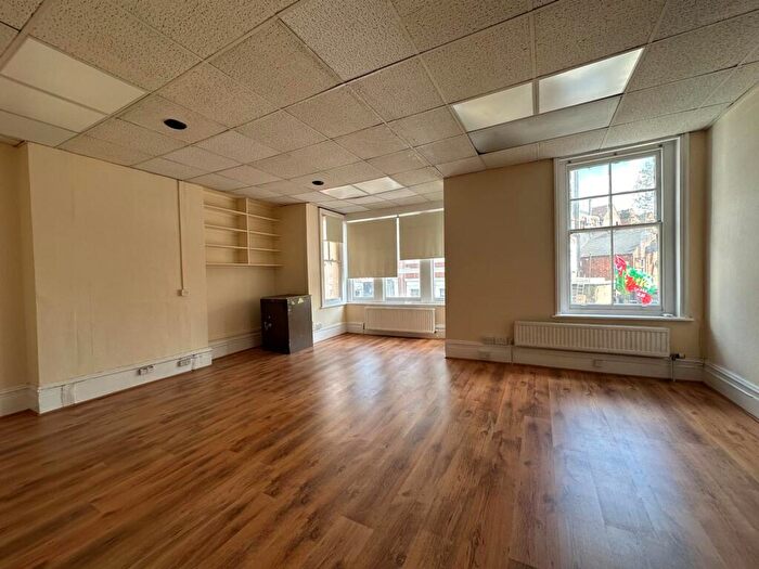 1 Bedroom Flat To Rent In Chichele Road, London, NW2