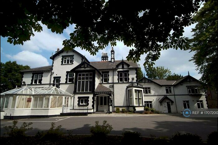 2 Bedroom Flat To Rent In Lyndhurst Road, Liverpool, L18