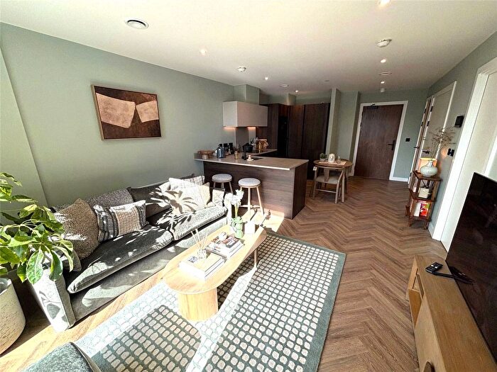 1 Bedroom Flat To Rent In One Eastside, Jennens Road, Birmingham, West Midlands, B4