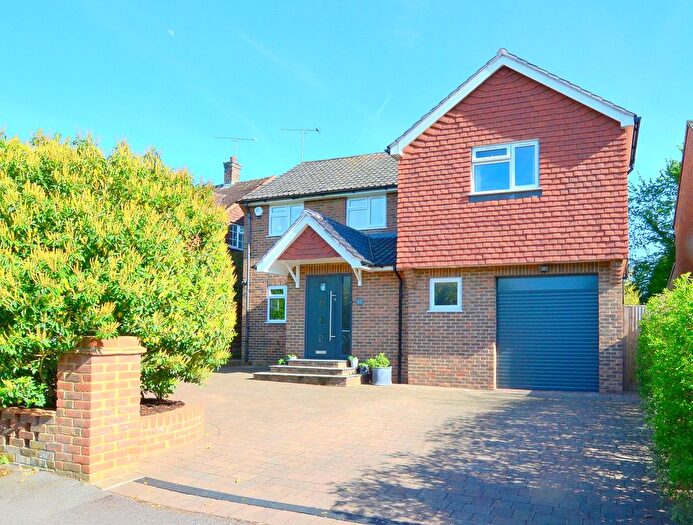4 Bedroom Detached House For Sale In Northcote Crescent, West Horsley, KT24