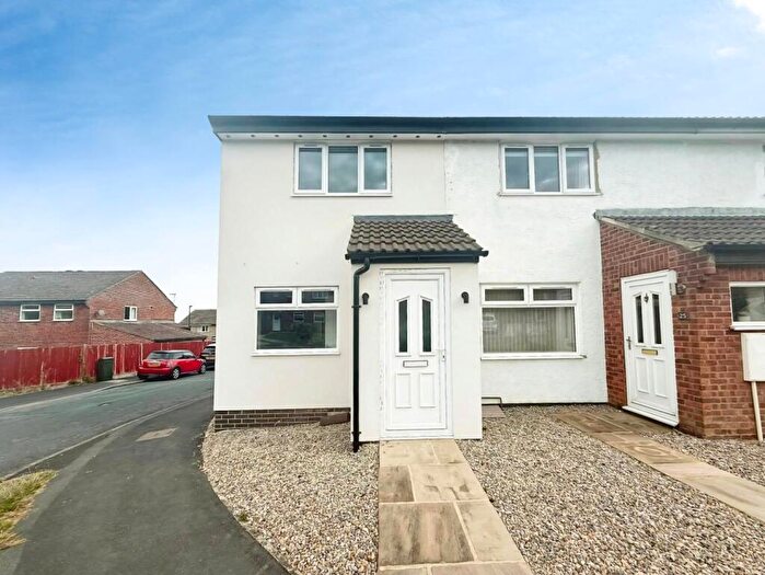 3 Bedroom End Of Terrace House To Rent In Bryony Road, Harrogate, North Yorkshire, HG3