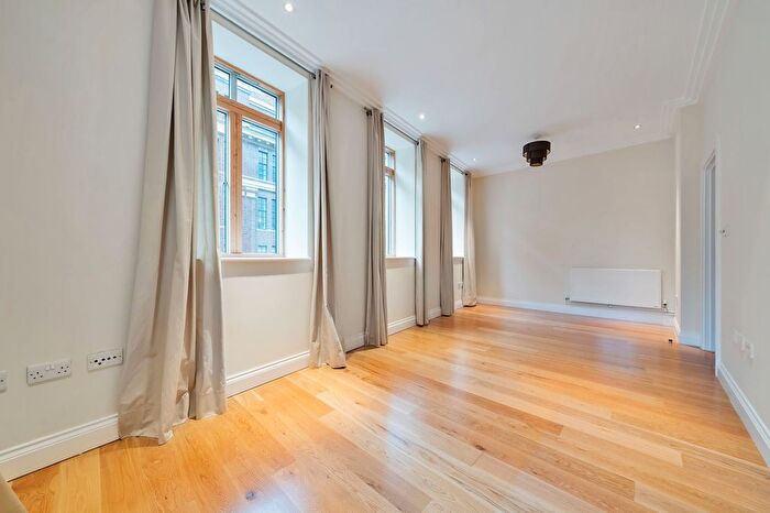 2 Bedroom Flat To Rent In Dean Ryle Street, London, SW1P