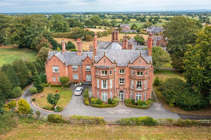 3 Bedroom Apartment For Sale In Chester Road, Stoke, CW5