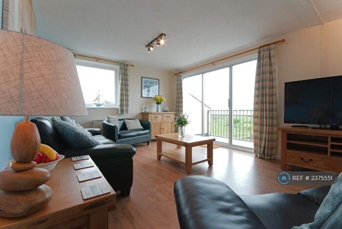 4 Bedroom Detached House To Rent In Amroth Castle Holiday Park, Amroth, Narberth, SA67