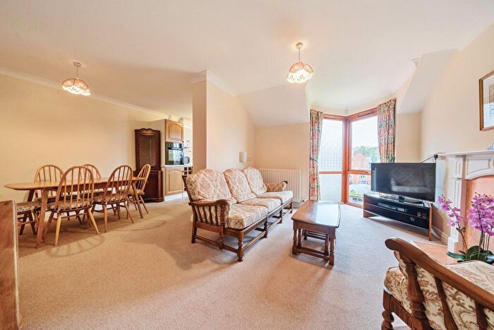 2 Bedroom Retirement Property For Sale In Crawthorne Road, Peterborough, PE1