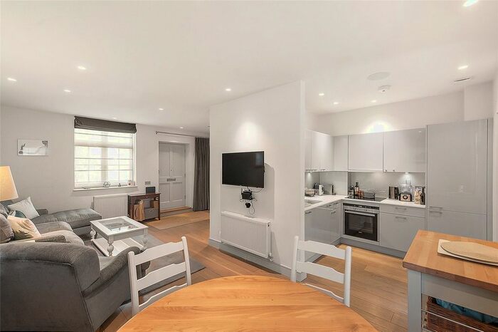 3 Bedroom Detached House To Rent In Charles Baker Place, London, SW17