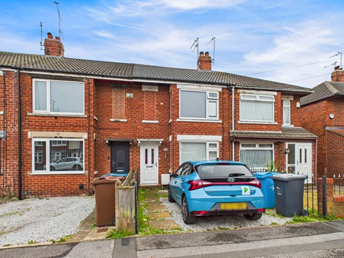 2 Bedroom Terraced House For Sale In Worcester Road, Hull, HU5