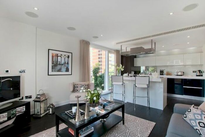 2 Bedroom Flat To Rent In Moore House, Grosvenor Waterside, Gatliff Road, London, SW1W