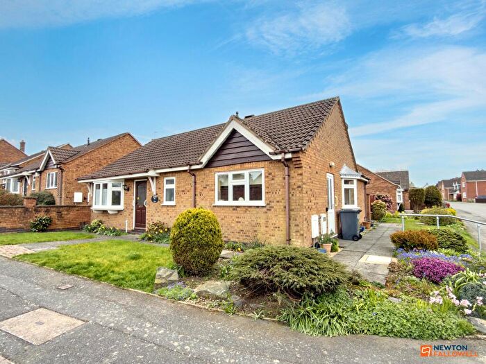 2 Bedroom Detached House For Sale In St Saviours Road, Coalville, LE67