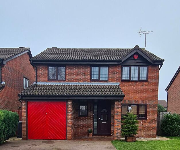 4 Bedroom Detached House To Rent In Oakington, Welwyn Garden City, AL7