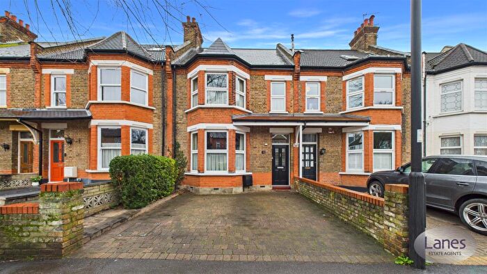 4 Bedroom Terraced House For Sale In St. Marks Road, Enfield, EN1