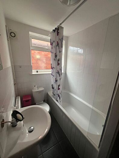 1 Bedroom Flat To Rent In Cleveleys Avenue, Braunstone Town, LE3