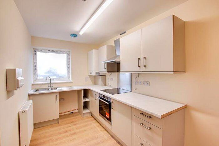 1 Bedroom Apartment To Rent In Wellsway, Bath, BA2