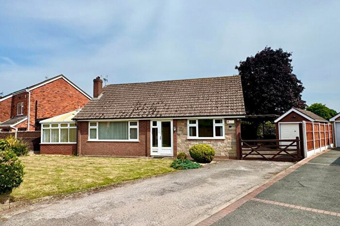 2 Bedroom Bungalow For Sale In The Fields, Willaston, Nantwich, Cheshire, CW5