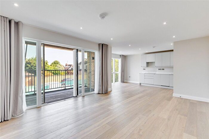 2 Bedroom Flat To Rent In Purley Avenue, London, NW2