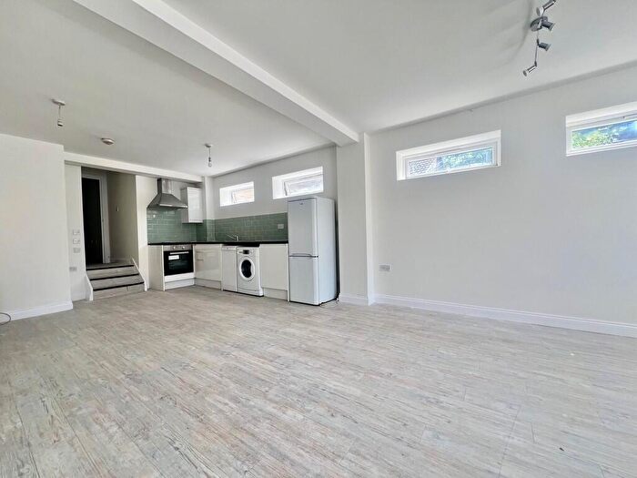 2 Bedroom Apartment To Rent In Peterborough Road, Harrow, HA1