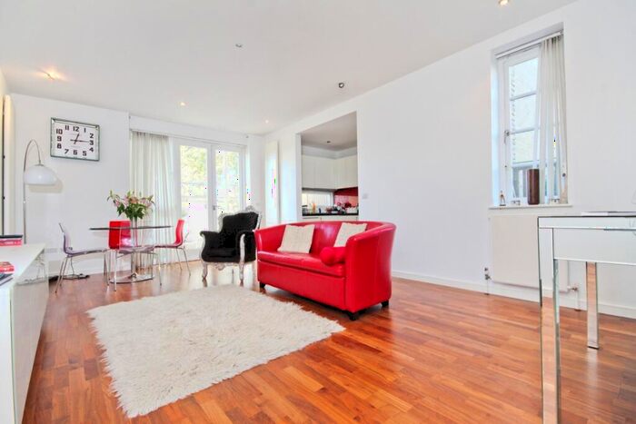 2 Bedroom Flat To Rent In Liverpool Road, London, N7