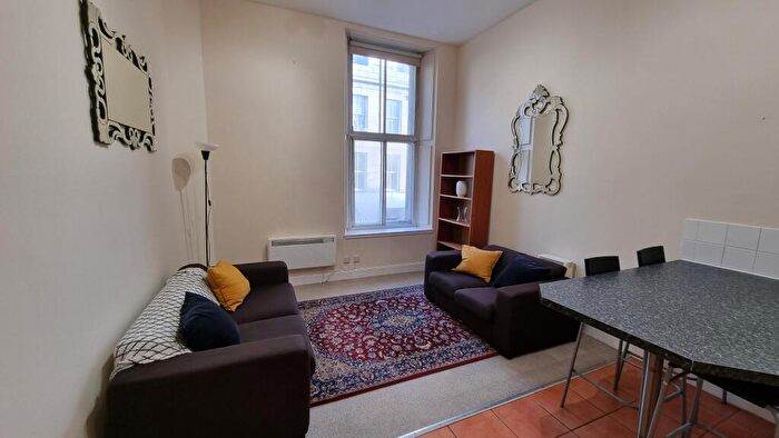 2 Bedroom Flat To Rent In Market Street, The City Centre, Aberdeen, AB11