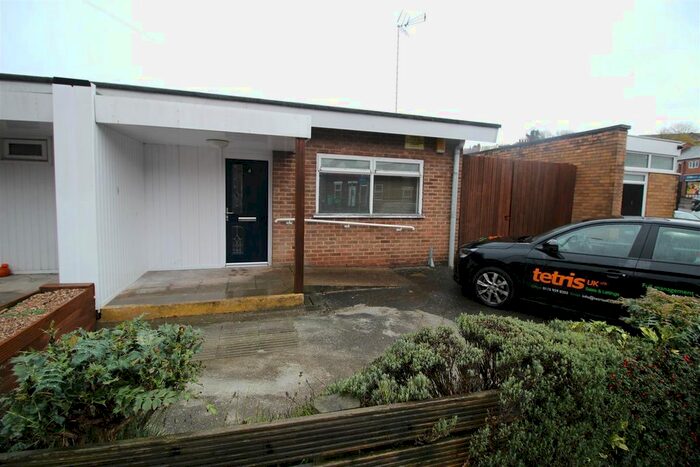 3 Bedroom Bungalow To Rent In Ransom Road, Mapperley, Nottingham, NG3