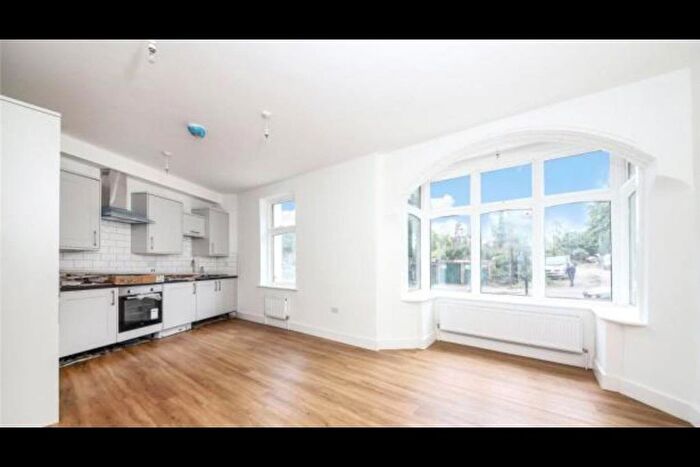 2 Bedroom Property To Rent In Wellington Gardens, London, SE7