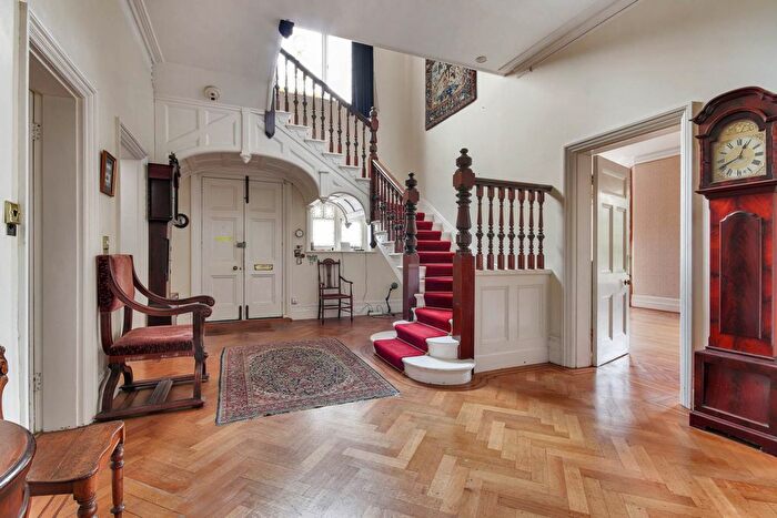 7 Bedroom Detached House For Sale In Boyne Park, Tunbridge Wells (No Chain), TN4