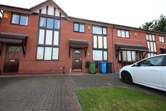 3 Bedroom Terraced House To Rent In Halton Road, Runcorn, WA7