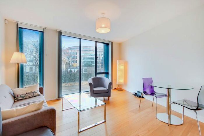 2 Bedroom Flat For Sale In Lisson Grove, London, NW1