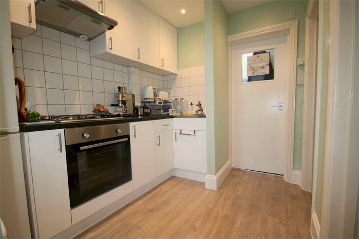 1 Bedroom Flat To Rent In St Pauls Avenue, London, NW2