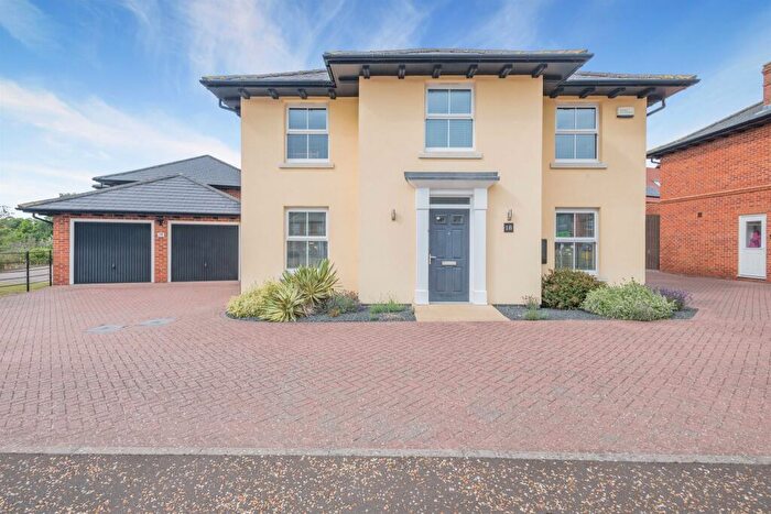 4 Bedroom Detached House For Sale In Randall Crescent, Cromer, NR27