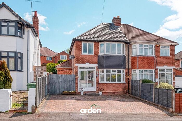 3 Bedroom Semi Detached House For Sale In Jubilee Avenue, Redditch, B97