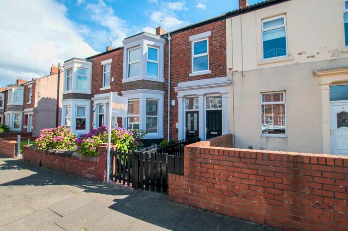 2 Bedroom Flat To Rent In Naters Street, Whitley Bay, Tyne And Wear, NE26
