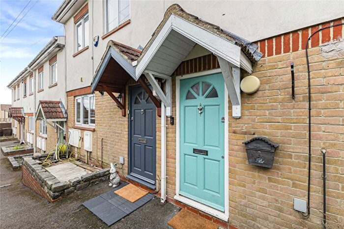 3 Bedroom Terraced House For Sale In West Street, Rochester, Kent, ME2