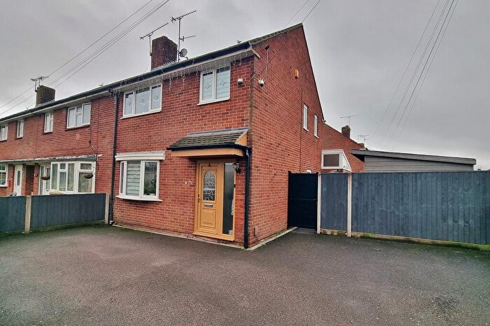 3 Bedroom End Of Terrace House For Sale In Keyhaven Drive, Havant, PO9
