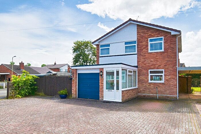 4 Bedroom Detached House For Sale In Windsor Drive, Market Drayton, TF9