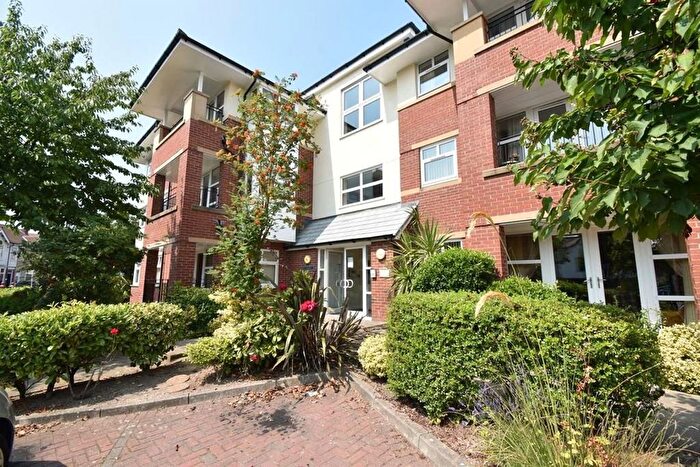 2 Bedroom Flat To Rent In Forest Gate, Blackpool, Lancashire, FY3