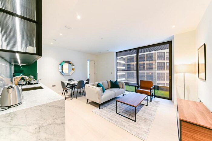1 Bedroom Apartment To Rent In Bagshaw Building, Wardian, London, E14