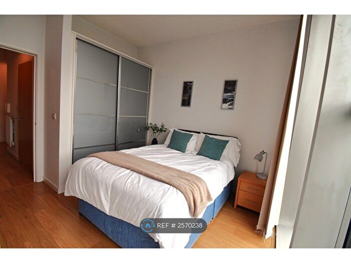 1 Bedroom Flat To Rent In Brooklyn House, Milton Keynes, MK9