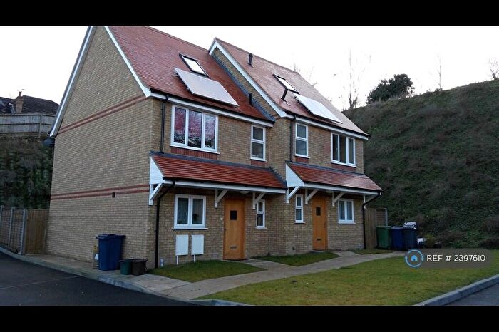 3 Bedroom Semi-Detached House To Rent In Drakes Close, High Wycombe, HP11