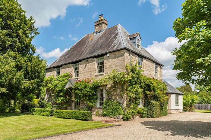 6 Bedroom House For Sale In Northmoor, Witney, OX29