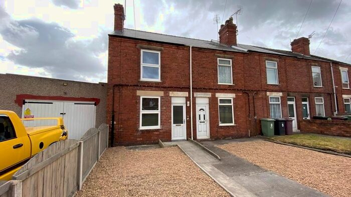 2 Bedroom Property To Rent In Grundy Road, Clay Cross, Chesterfield, S45