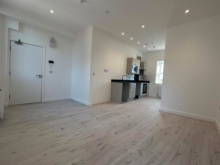 Flat To Rent In Flat, Silver Street, BL9