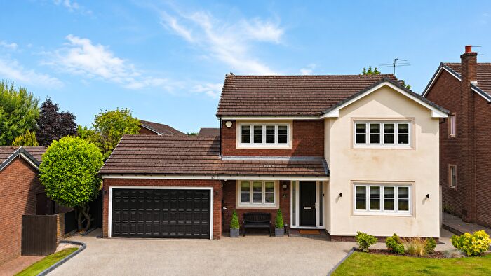 4 Bedroom Detached House For Sale In Mallowdale Close, Lostock, Bolton, BL1