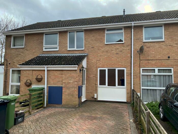 3 Bedroom House To Rent In Whitwell, Netley Abbey, SO31