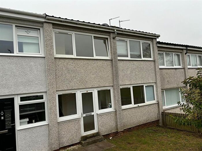 3 Bedroom Terraced House To Rent In Lomond Drive, Wishaw, ML2